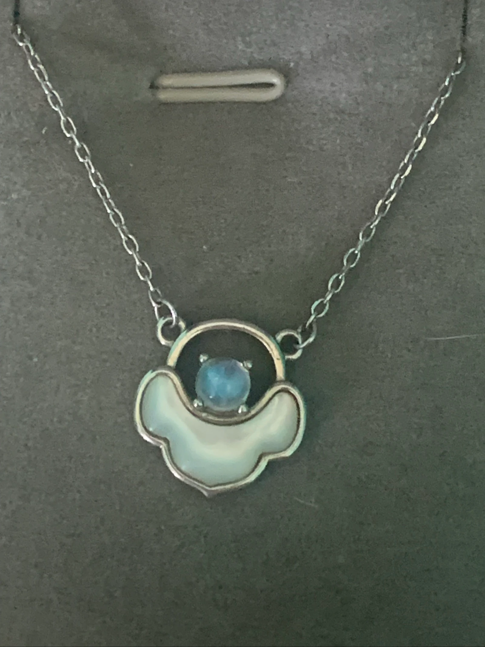 Collier pierre lune et nacre – photo 5